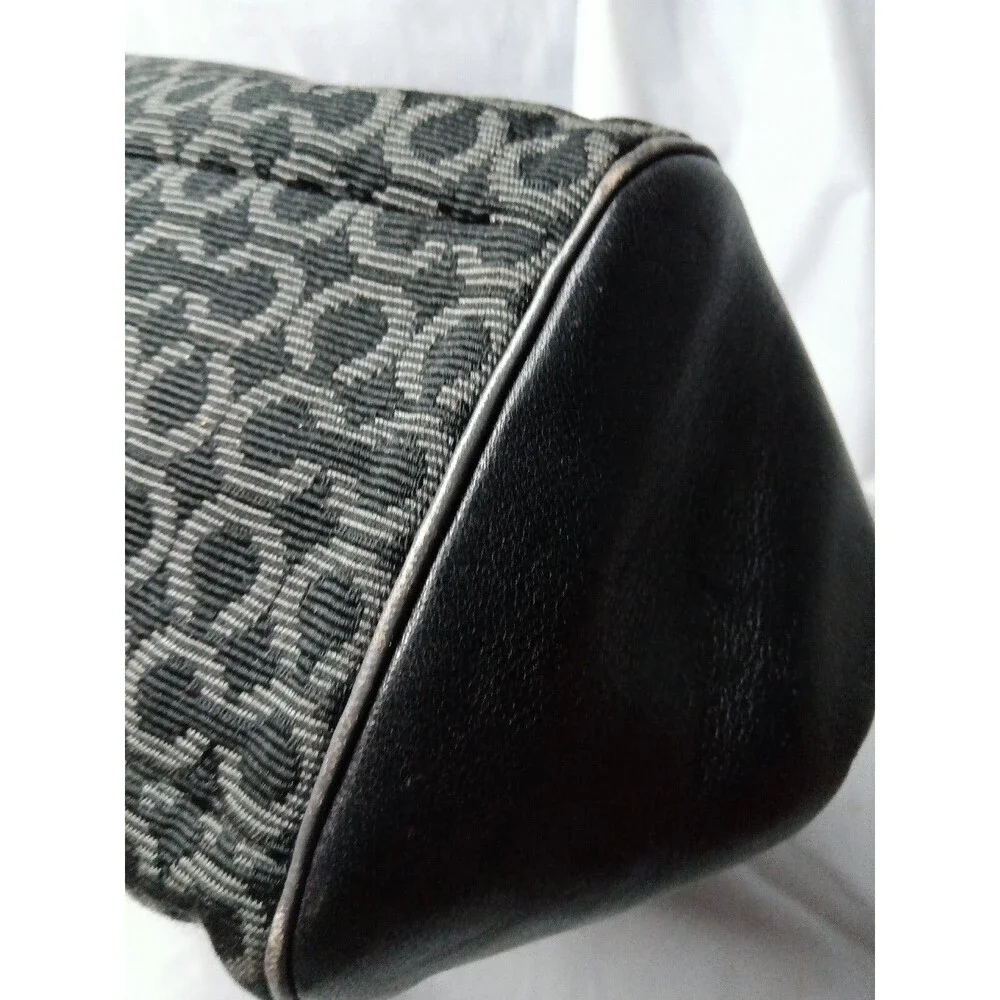 Vintage Coach Madison Op Art Handbag #25215 Grey~Black Canvas Leather Trim
